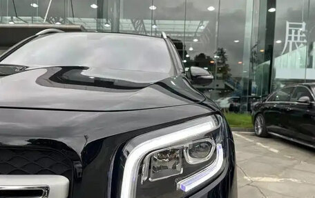 Mercedes-Benz GLB, 2021 год, 1 817 000 рублей, 3 фотография