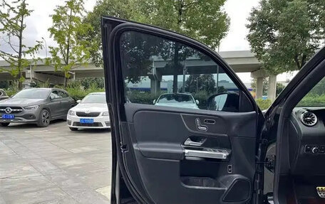 Mercedes-Benz GLB, 2021 год, 1 817 000 рублей, 10 фотография