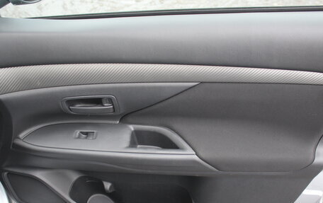 Mitsubishi Outlander III рестайлинг 3, 2012 год, 1 135 000 рублей, 12 фотография