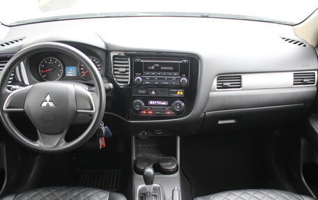 Mitsubishi Outlander III рестайлинг 3, 2012 год, 1 135 000 рублей, 17 фотография