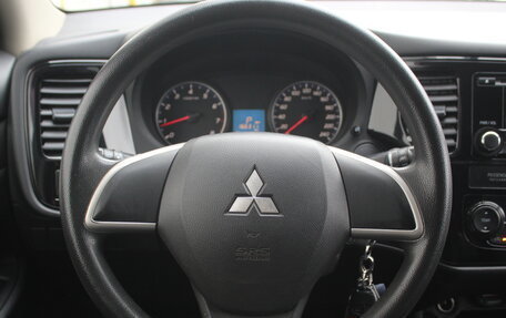 Mitsubishi Outlander III рестайлинг 3, 2012 год, 1 135 000 рублей, 18 фотография