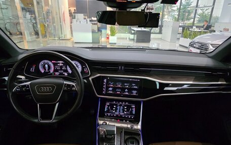 Audi A6, 2021 год, 3 090 000 рублей, 8 фотография
