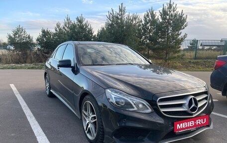 Mercedes-Benz E-Класс, 2015 год, 3 200 000 рублей, 3 фотография