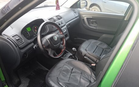 Skoda Fabia II, 2011 год, 500 000 рублей, 7 фотография