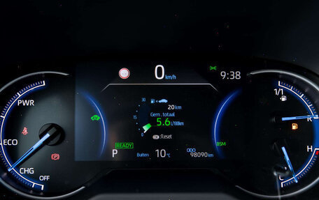 Toyota RAV4, 2021 год, 2 100 000 рублей, 11 фотография