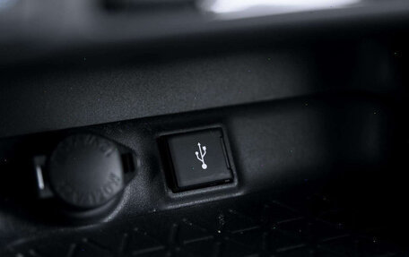 Toyota RAV4, 2021 год, 2 100 000 рублей, 31 фотография