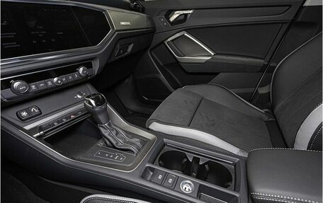 Audi Q3, 2025 год, 5 594 300 рублей, 12 фотография