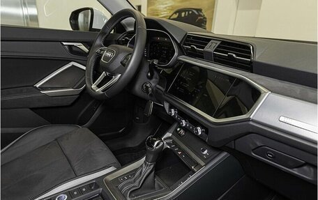 Audi Q3, 2025 год, 5 594 300 рублей, 13 фотография