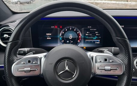 Mercedes-Benz E-Класс, 2019 год, 3 400 000 рублей, 10 фотография