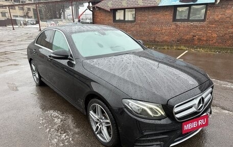 Mercedes-Benz E-Класс, 2019 год, 3 400 000 рублей, 7 фотография