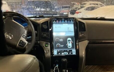 Toyota Land Cruiser 200, 2008 год, 3 150 000 рублей, 4 фотография