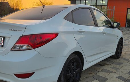 Hyundai Solaris II рестайлинг, 2015 год, 750 000 рублей, 11 фотография