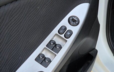 Hyundai Solaris II рестайлинг, 2015 год, 750 000 рублей, 20 фотография