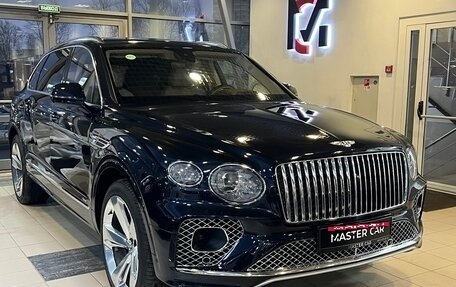 Bentley Bentayga I, 2023 год, 33 500 000 рублей, 2 фотография