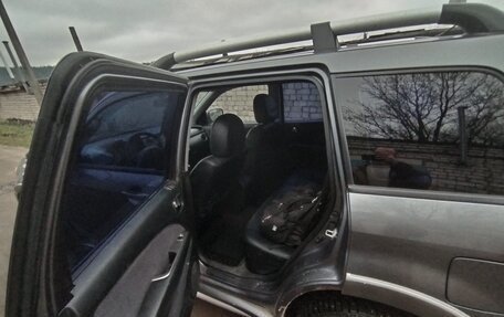 Mitsubishi Outlander III рестайлинг 3, 2006 год, 580 000 рублей, 26 фотография