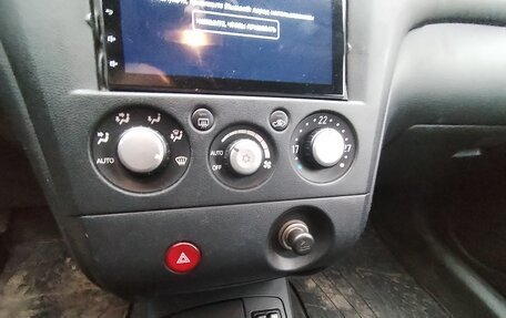 Mitsubishi Outlander III рестайлинг 3, 2006 год, 580 000 рублей, 32 фотография