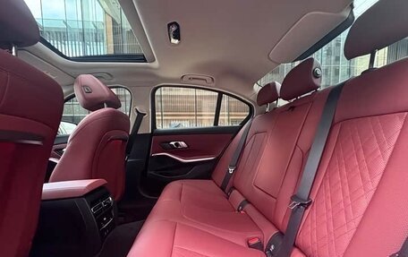 BMW 3 серия, 2022 год, 3 000 000 рублей, 9 фотография