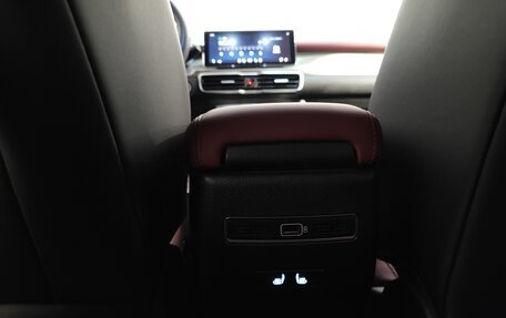 Geely Coolray I, 2023 год, 1 989 000 рублей, 13 фотография