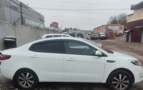 KIA Rio III рестайлинг, 2013 год, 950 000 рублей, 4 фотография