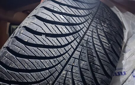 Land Rover Discovery IV, 2013 год, 2 598 000 рублей, 16 фотография