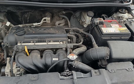 Hyundai Solaris II рестайлинг, 2014 год, 800 000 рублей, 11 фотография