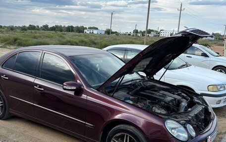 Mercedes-Benz E-Класс, 2006 год, 870 000 рублей, 4 фотография