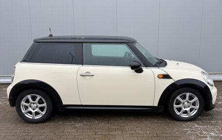 MINI Hatch, 2011 год, 850 000 рублей, 7 фотография