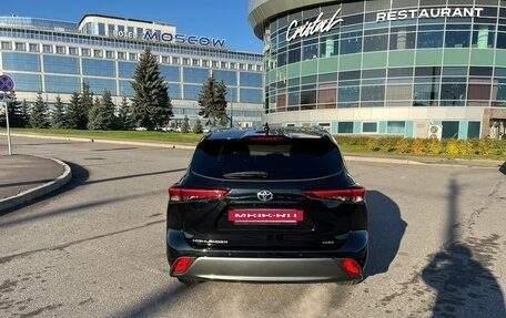 Toyota Highlander, 2021 год, 5 750 000 рублей, 4 фотография
