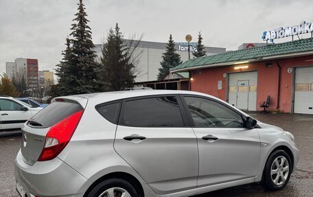 Hyundai Solaris II рестайлинг, 2013 год, 600 000 рублей, 5 фотография