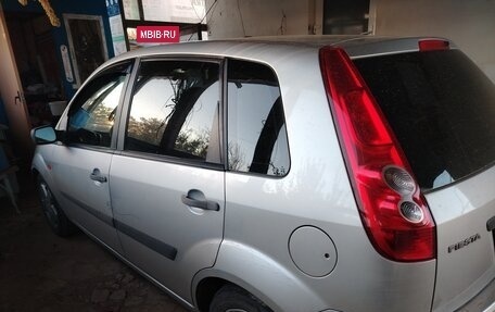 Ford Fiesta, 2008 год, 530 000 рублей, 2 фотография