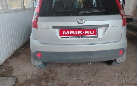 Ford Fiesta, 2008 год, 530 000 рублей, 3 фотография