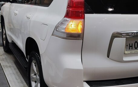 Toyota Land Cruiser Prado 150 рестайлинг 2, 2013 год, 3 100 000 рублей, 11 фотография