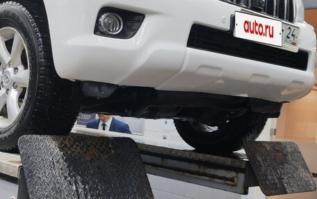 Toyota Land Cruiser Prado 150 рестайлинг 2, 2013 год, 3 100 000 рублей, 4 фотография