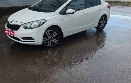 KIA Cerato III, 2014 год, 940 000 рублей, 3 фотография