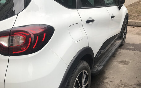 Renault Kaptur I рестайлинг, 2021 год, 2 000 000 рублей, 4 фотография