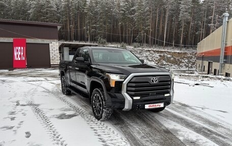 Toyota Tundra, 2022 год, 7 500 000 рублей, 2 фотография
