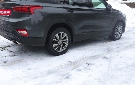 Hyundai Santa Fe IV, 2019 год, 2 750 000 рублей, 3 фотография