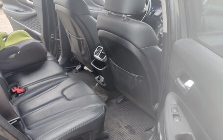 Hyundai Santa Fe IV, 2019 год, 2 750 000 рублей, 8 фотография