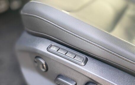 Volkswagen Tiguan II, 2019 год, 3 700 000 рублей, 8 фотография