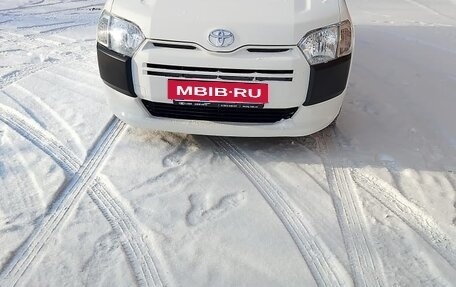 Toyota Probox I, 2018 год, 1 200 000 рублей, 6 фотография