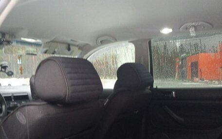 Volkswagen Golf IV, 2003 год, 550 000 рублей, 40 фотография