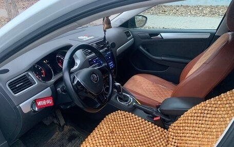 Volkswagen Jetta VI, 2018 год, 1 250 000 рублей, 7 фотография