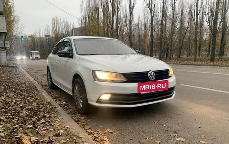 Volkswagen Jetta VI, 2018 год, 1 250 000 рублей, 3 фотография