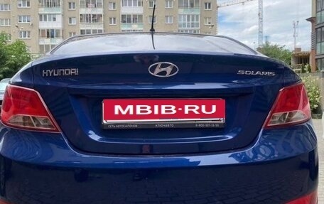 Hyundai Solaris II рестайлинг, 2015 год, 900 000 рублей, 4 фотография