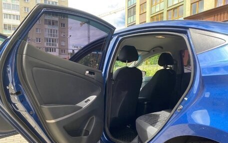 Hyundai Solaris II рестайлинг, 2015 год, 900 000 рублей, 8 фотография