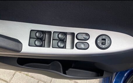 Hyundai Solaris II рестайлинг, 2015 год, 900 000 рублей, 11 фотография