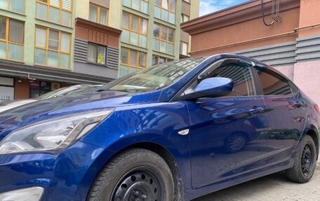 Hyundai Solaris II рестайлинг, 2015 год, 900 000 рублей, 6 фотография