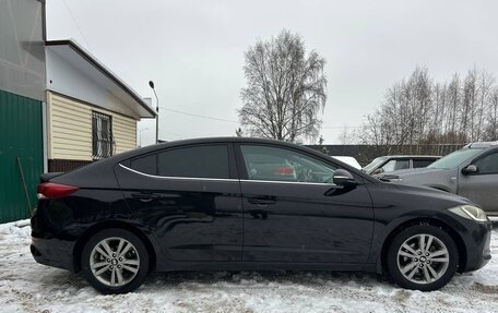 Hyundai Elantra VI рестайлинг, 2017 год, 1 250 000 рублей, 3 фотография