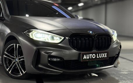 BMW 1 серия, 2021 год, 2 300 000 рублей, 4 фотография