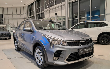 KIA Rio IV, 2020 год, 1 815 000 рублей, 3 фотография